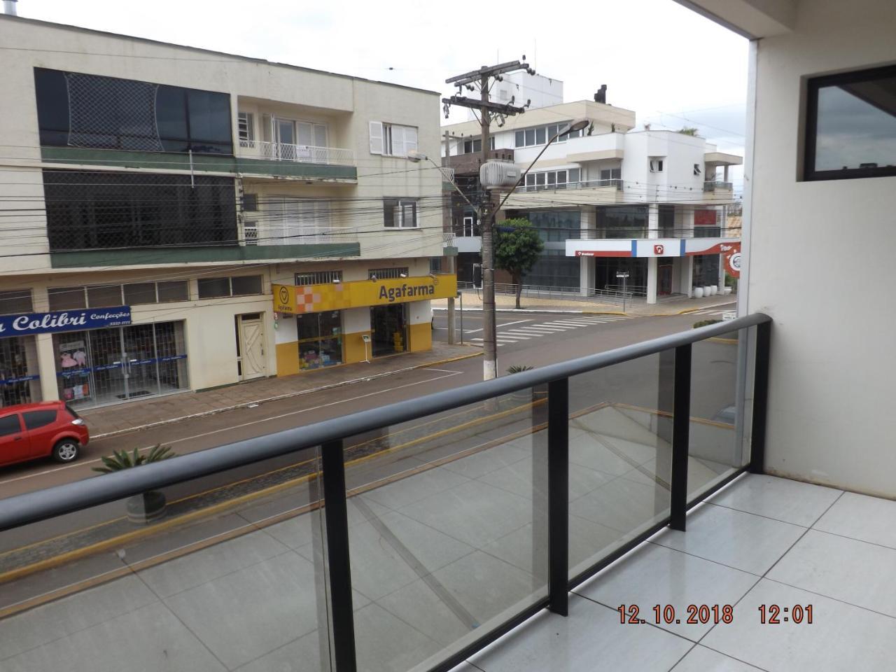 Me Toque Palace Hotel Nao-Me-Toque Ngoại thất bức ảnh